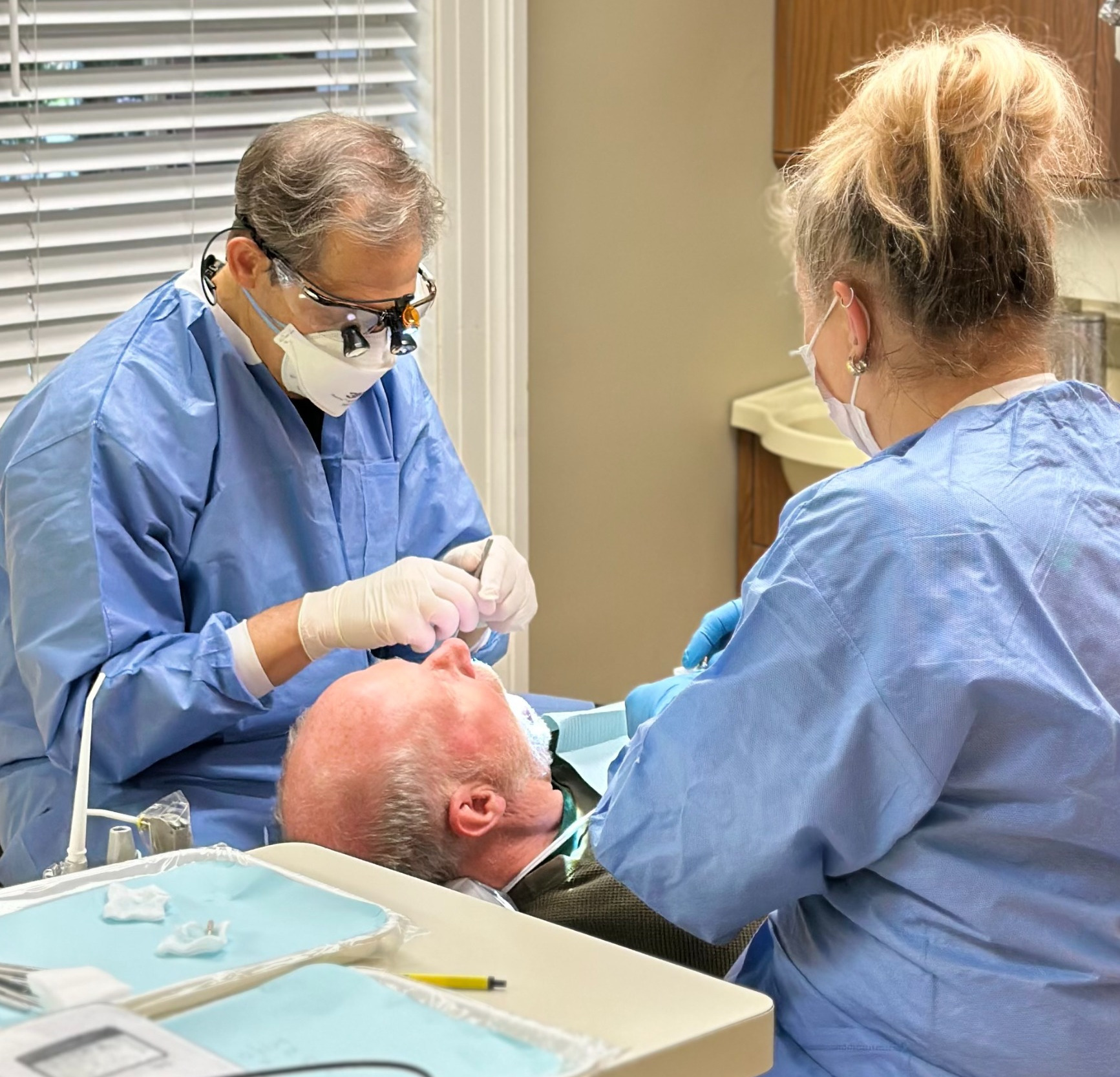 njperiodonistimplants.com Dr. Robert Suchow DMD